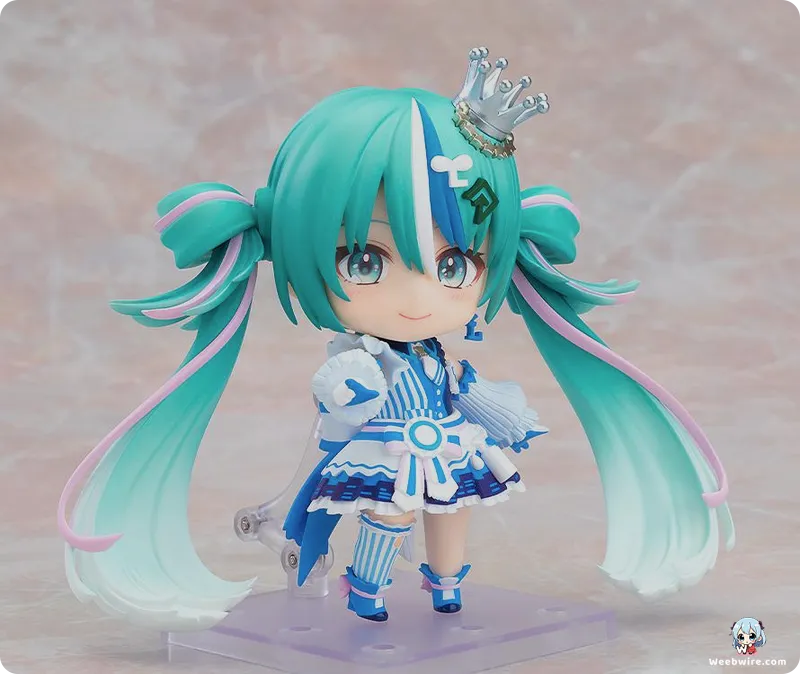 Hatsune Miku Lawson 50th Anniversary Nendoroid Revealed | Weebwire